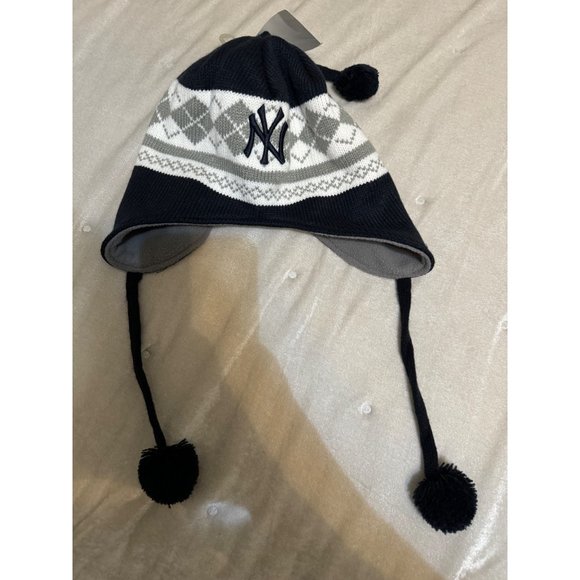 NY Yankees Hoodie Adult Fits Most - Picture 1 of 5